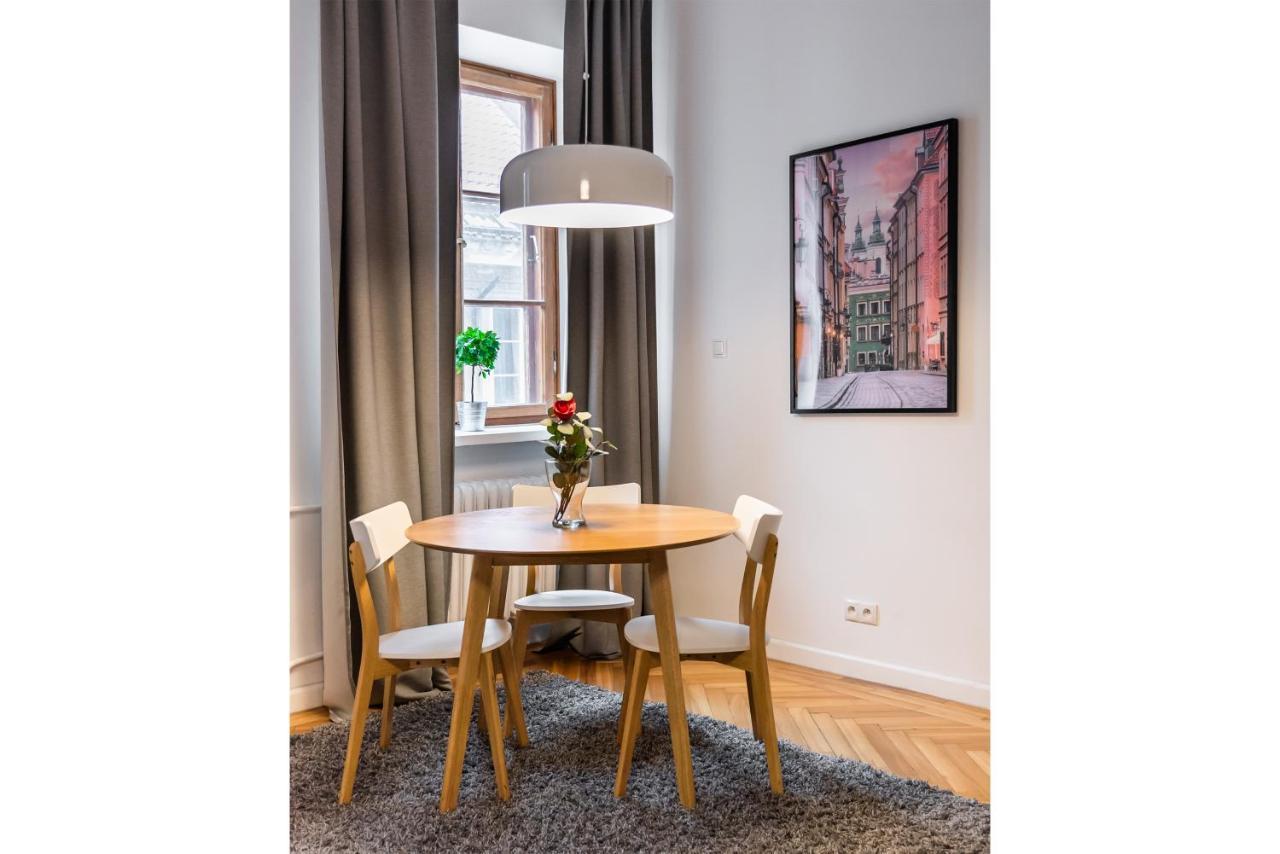 Old Town Market Place Apartment ワルシャワ エクステリア 写真